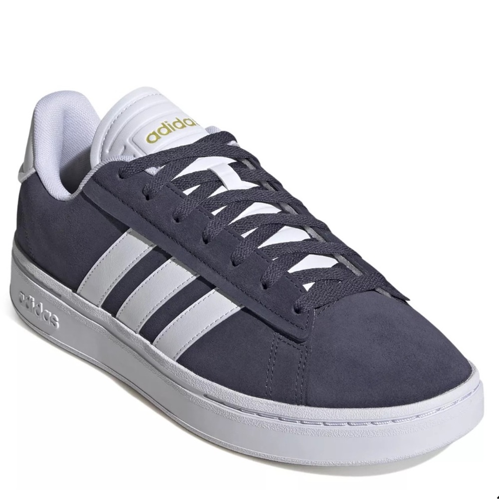 Adidas Grand Court Alpha’s